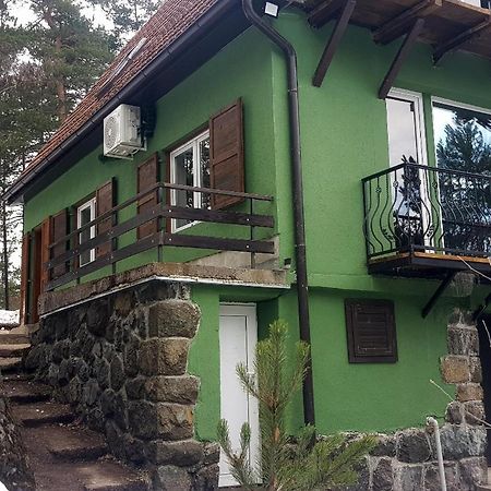 Nirvana Cudesni Bor Divcibare Bagian luar foto